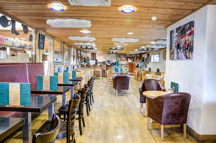 Allington Farm Shop — Chippenham
