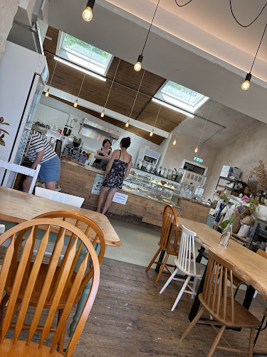 Almanac Cafe