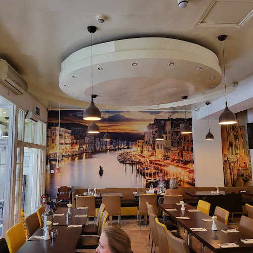 Altonapoli Italian restaurant & bar