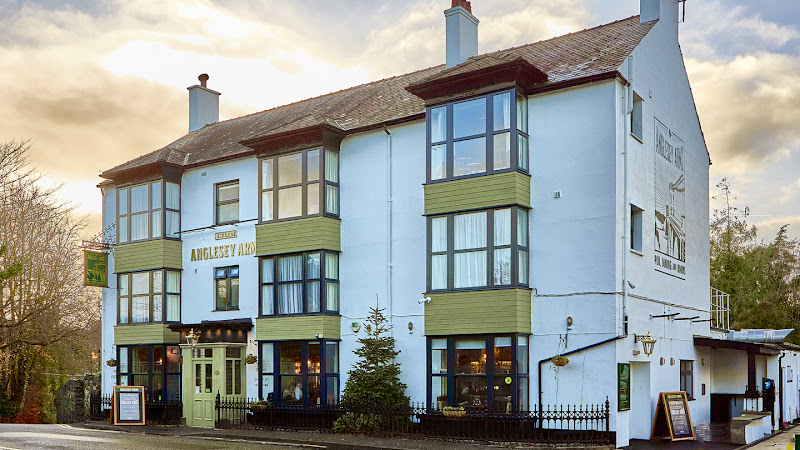 Anglesey Arms — Menai Bridge