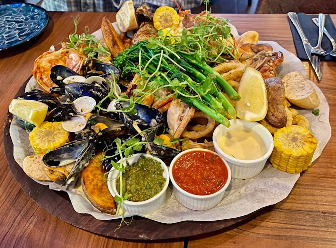 Aquapod Seafood Restaurant