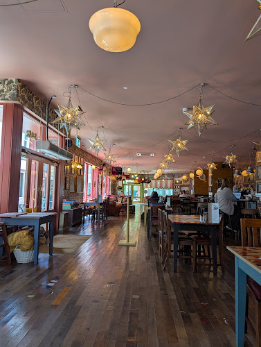 Arturo Lounge
