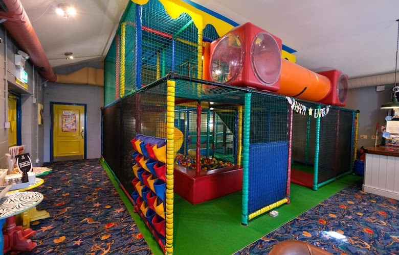 Ashley Hotel - Wacky Warehouse