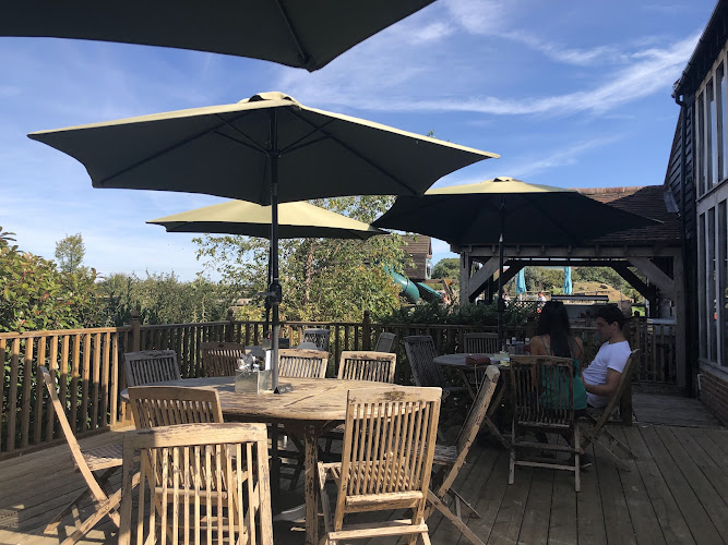 Ashlyns Farm Shop — Epping
