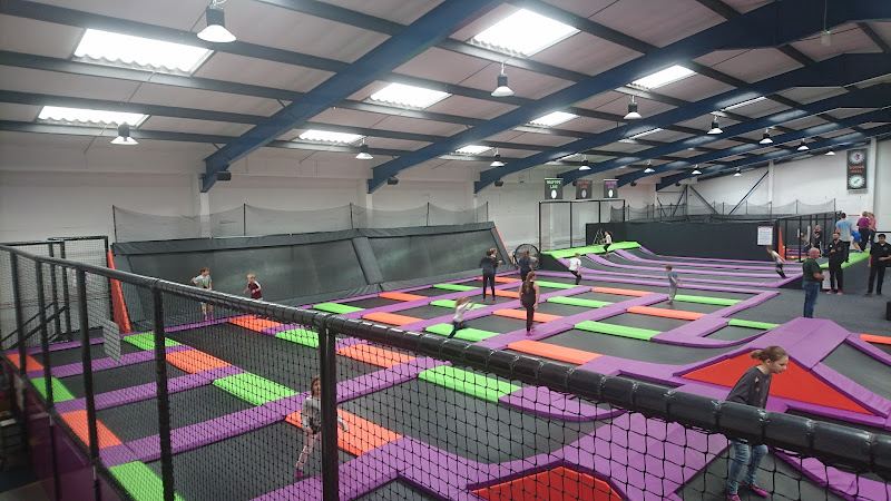 Atmosphere Trampoline Park Basingstoke — Basingstoke