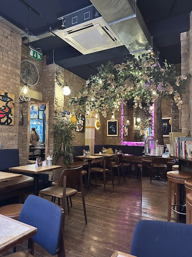 Baaria - Italian Café, Wine and Cocktail Bar