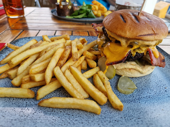 Banana Wharf Hamble