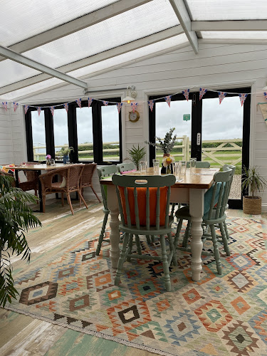 Beach Farm Cafe & Yard — Carruan