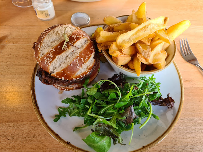 Beachside Grill — Braunton