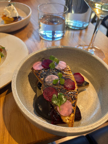 Beau Restaurant