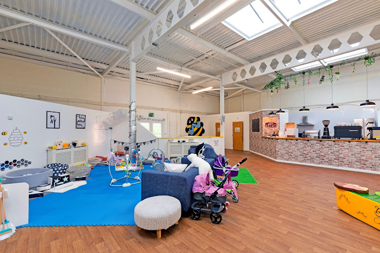 Bee Happy Play Café