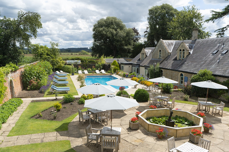 Beechfield House — Melksham