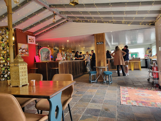 BEESES — Bristol