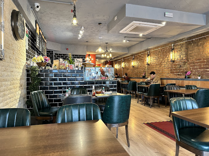 Bentley's Cafe — Cardiff