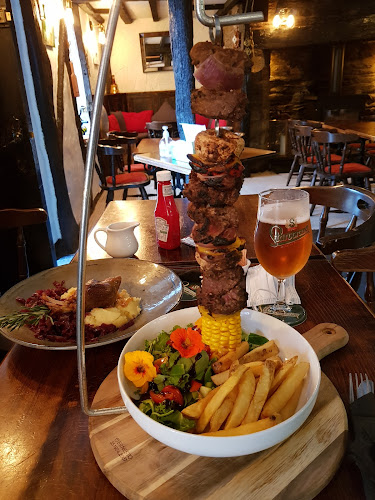 Black Lion Inn, Derwenlas