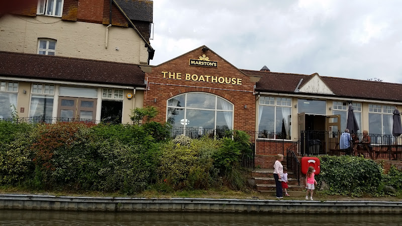 Boat House — Daventry