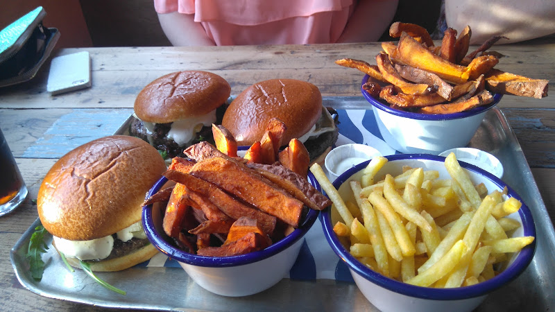 Bootleggers — Belfast