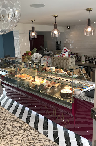 Bottega Montalbano Cafe & Ice Cream Parlour