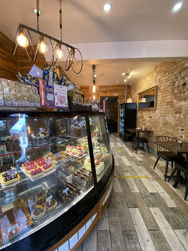 Bravo Patisserie & Cafe