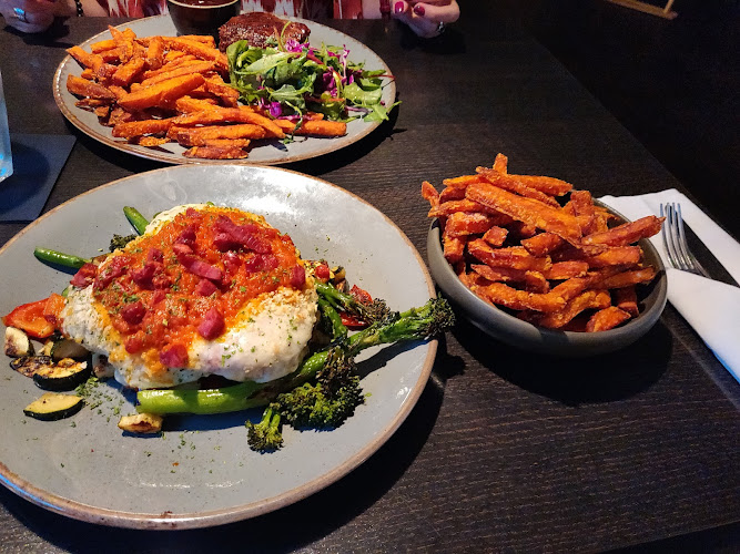 Brettington's Steak and Lobster House — Rochester