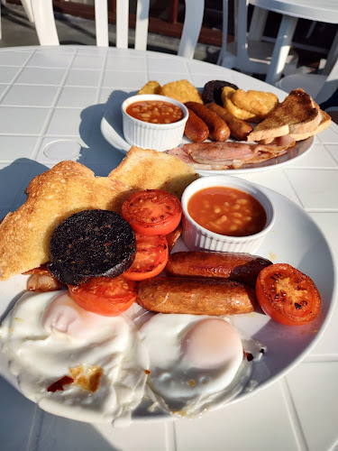 Brown's Cafe — Pembroke