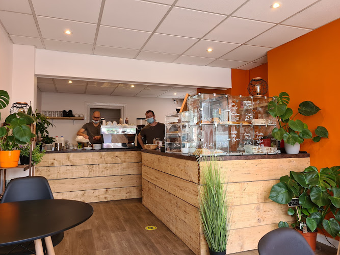 Buds & Beans Café
