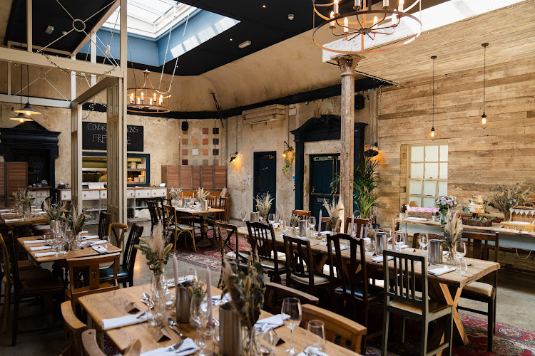 Bull & Gate — London