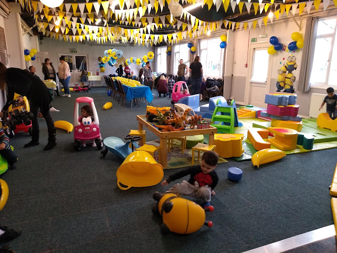 Busy Bs Playcafe — Staines