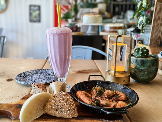Cafe and Bistro Tio Leo