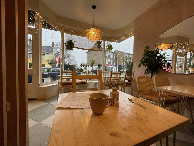 Cafe Artiste
