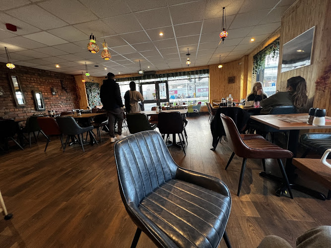 Cafe Des Amis