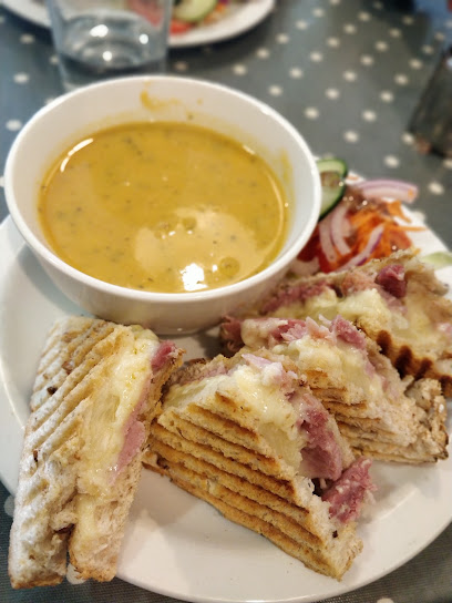 Cafe Ginger