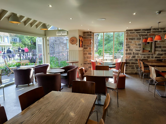Cafe Gorge