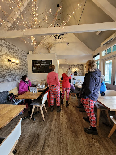 Cafe in the Park — Matlock