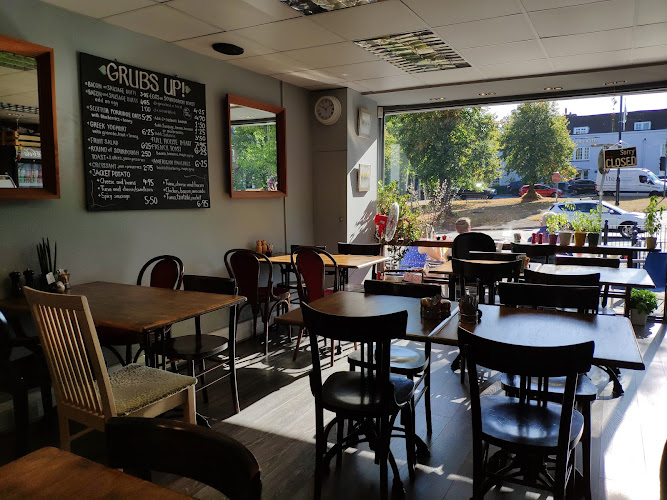 Cafe Menta — Esher