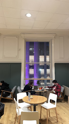 Cafe W (Inside Waterstones)