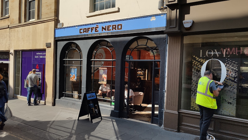 Caffè Nero — Bath