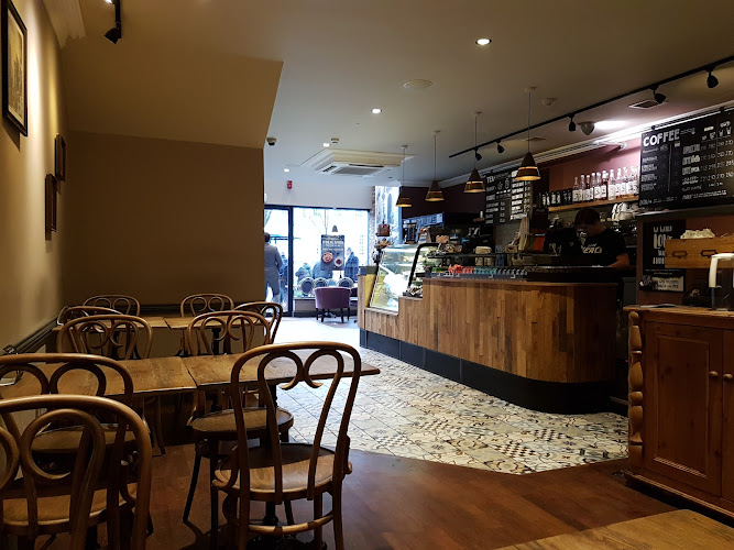 Caffè Nero — Belfast