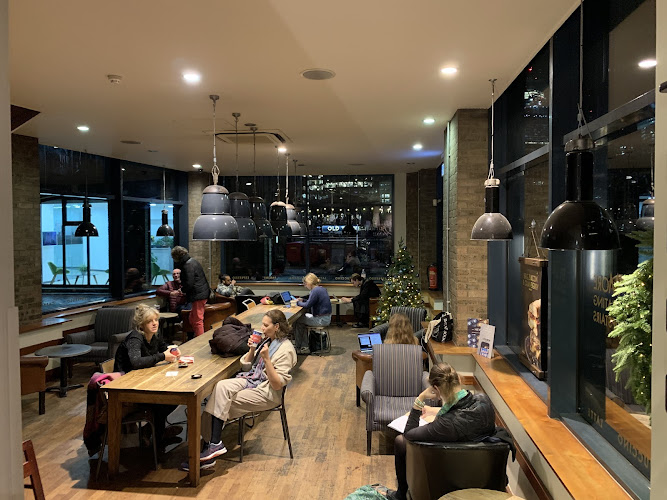 Caffè Nero — London