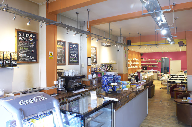 Café Craft Pottery Painting