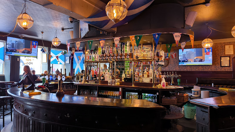 Cairns Bar