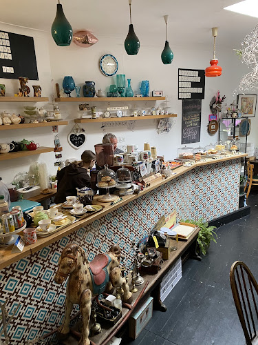 Cake Hole Cafe