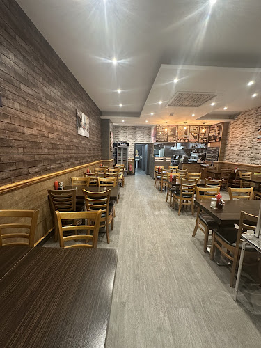Calne Cafe — Calne