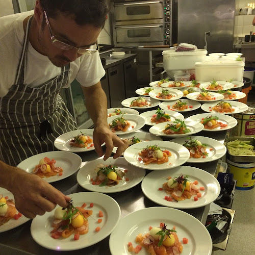 Cantina, Goodrington
