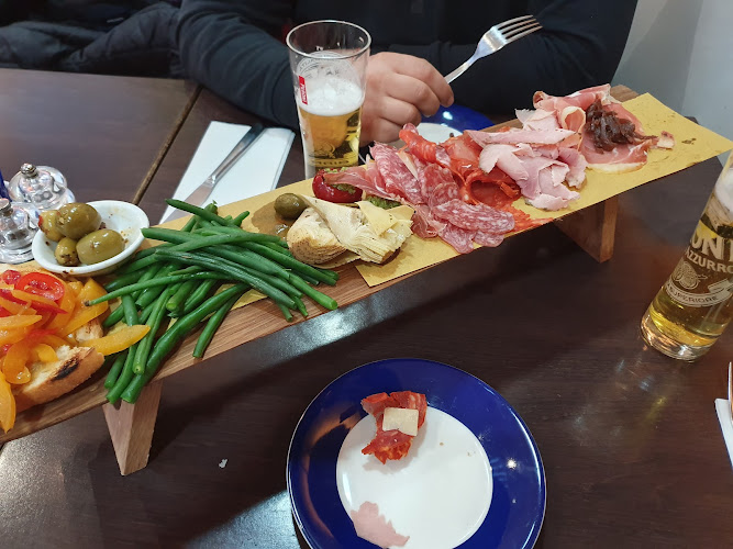 Carluccio's