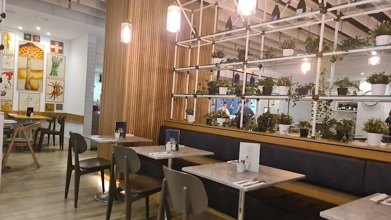 Carluccio's — Southampton