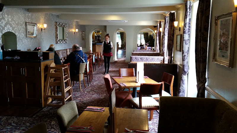 Castle Carvery - Racecourse