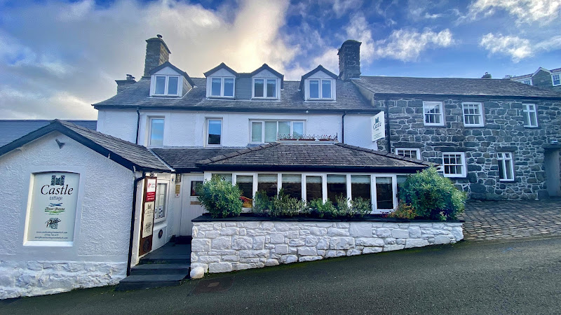 Castle Cottage Inn — Harlech