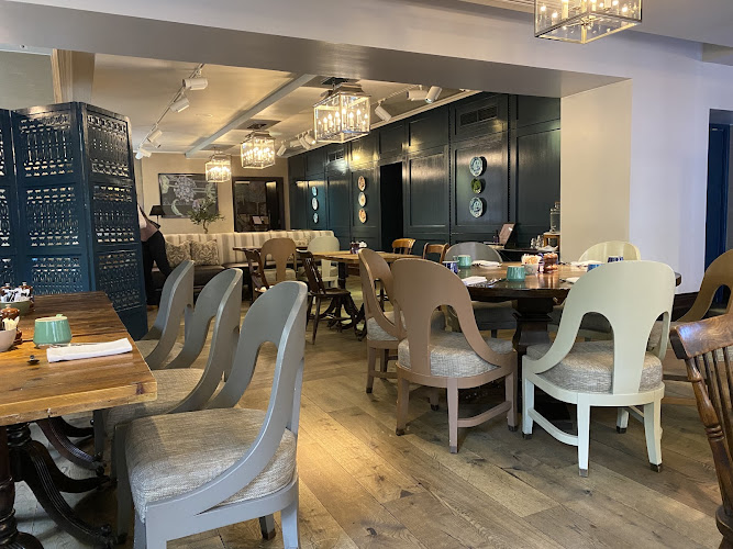 Caxton Grill