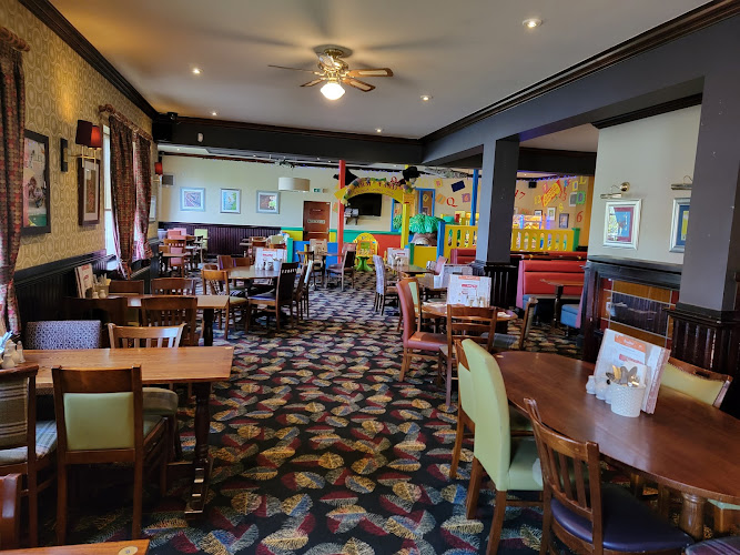 Chapelford Farm - Farmhouse Inns